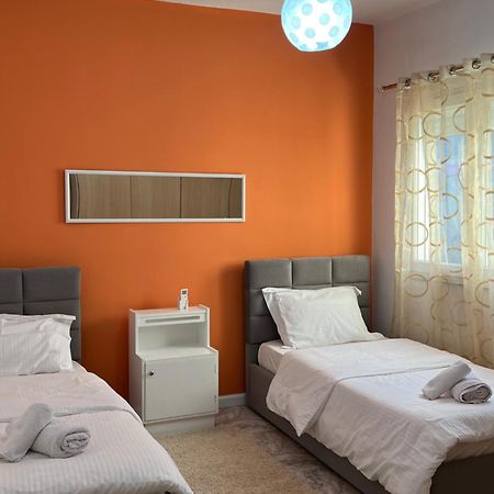 Vibrant & Central Tirana Oasis מראה חיצוני תמונה